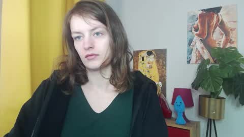 Snapshot of fancynadine chatting on 11.05.25 Nadine online show from 11.05.25