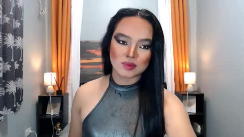 ITYS ME MONA online show from 02.10.26