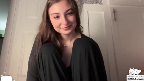 Snapshot of fantasyella chatting on 02.05.26 Ella online show from 02.05.26