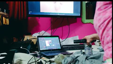 Snapshot of fantasyguy99 chatting on 03.01.26 fantasyguy99 online show from 03.01.26