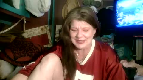 Snapshot of fantasymaid49 chatting on 01.11.25 fantasymaid49 online show from 01.11.25