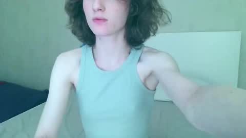 Snapshot of fapputa chatting on 11.12.25 Kira online show from 11.12.25