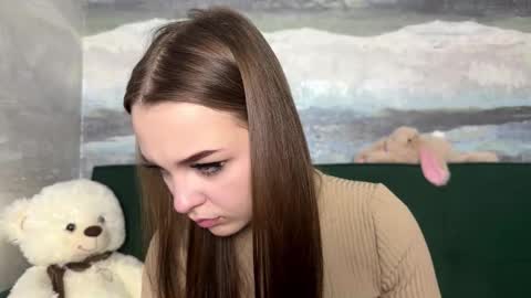 Anna Scovich online show from 11.17.25