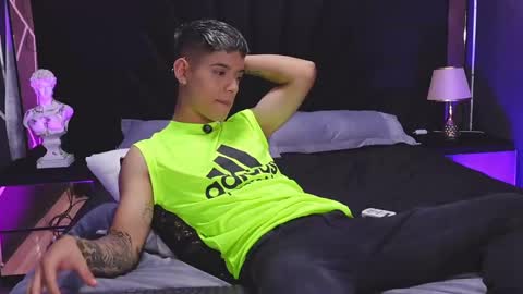 Snapshot of farid_jake_ chatting on 01.07.25 farid_jake_ online show from 01.07.25