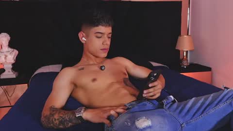 Snapshot of farid_jake_ chatting on 02.13.25 farid_jake_ online show from 02.13.25