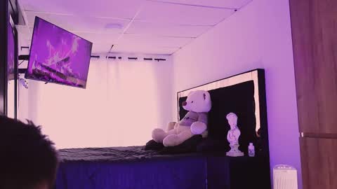 Snapshot of farid_jake_ chatting on 09.30.25 farid_jake_ online show from 09.30.25