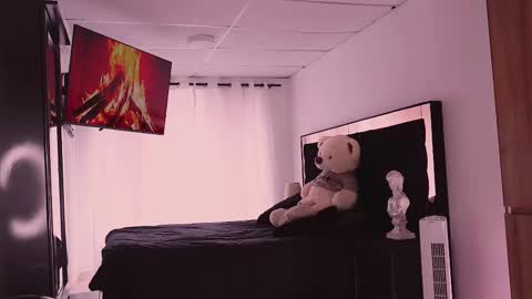 Snapshot of farid_jake_ chatting on 10.03.25 farid_jake_ online show from 10.03.25