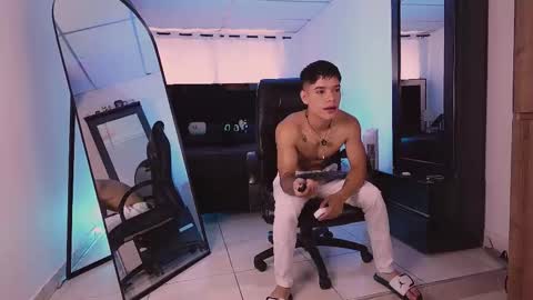 farid_jake_ online show from 12.05.25