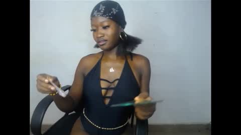 Snapshot of farihababy chatting on 02.15.26 fariha online show from 02.15.26