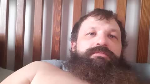 Snapshot of farm2boy chatting on 12.18.24 Farm2boy online show from 12.18.24