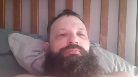 Snapshot of farm2boy chatting on 02.14.25 Farm2boy online show from 02.14.25