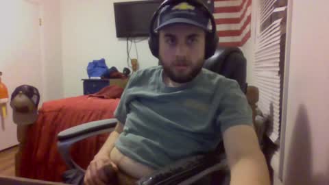 Snapshot of farmboy2398 chatting on 12.26.24 farmboy2398 online show from 12.26.24