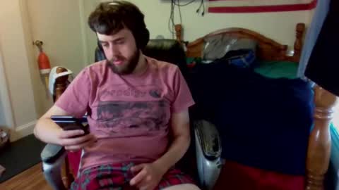 Snapshot of farmboy2398 chatting on 11.21.25 farmboy2398 online show from 11.21.25