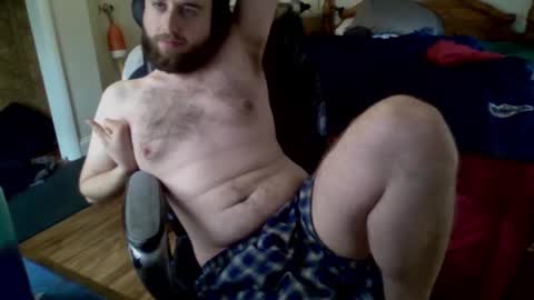 Snapshot of farmboy2398 chatting on 11.26.25 farmboy2398 online show from 11.26.25