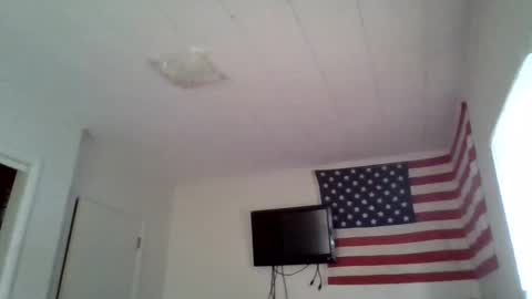 Snapshot of farmboy2398 chatting on 01.13.26 farmboy2398 online show from 01.13.26