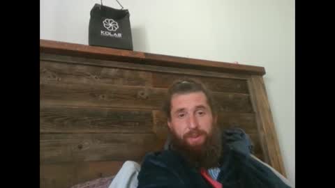 Snapshot of farmerboyart chatting on 04.16.26 farmerboyart online show from 04.16.26