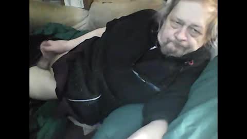 Snapshot of fasteddysex chatting on 04.06.26 HoneyCumJuice4U online show from 04.06.26