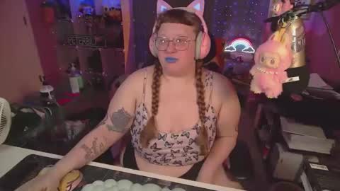Snapshot of fatveronica chatting on 03.27.26 FatVeronica online show from 03.27.26