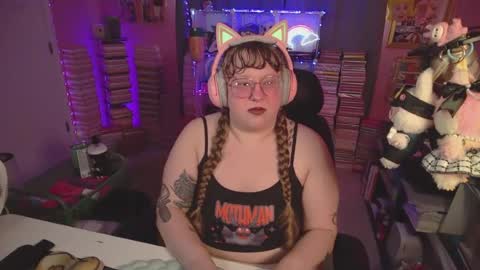 Snapshot of fatveronica chatting on 06.27.26 FatVeronica online show from 06.27.26