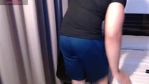 Snapshot of faustosaenz chatting on 03.01.25 FAUSTO online show from 03.01.25