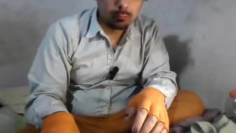 Faux Feitico online show from 04.16.26