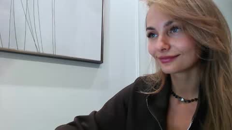 Snapshot of fayko21 chatting on 09.10.25 fayko21 online show from 09.10.25