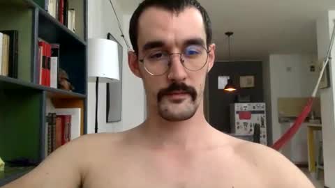 Snapshot of fazzbinderx chatting on 01.10.26 fazzbinder online show from 01.10.26