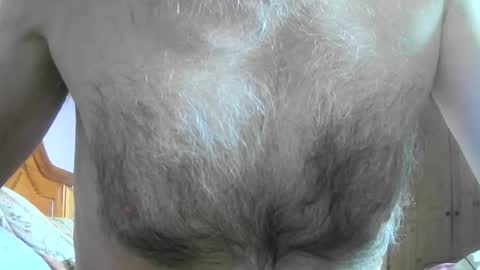 Snapshot of feardubh chatting on 07.23.26 feardubh online show from 07.23.26