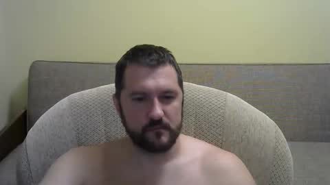 Snapshot of feb82 chatting on 04.18.26 feb82 online show from 04.18.26