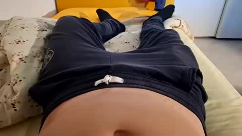 Snapshot of fede2985 chatting on 12.17.24 Fede online show from 12.17.24