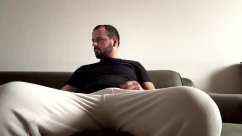 feet_fet online show from 01.23.25