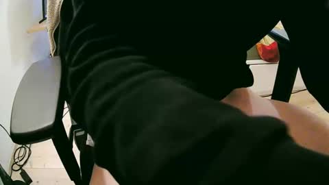 Snapshot of feetlover7878 chatting on 02.01.25 feetlover7878 online show from 02.01.25