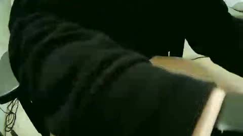 Snapshot of feetlover7878 chatting on 02.19.25 feetlover7878 online show from 02.19.25