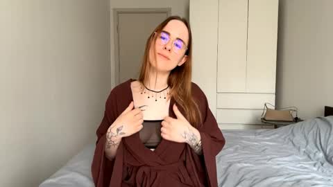 Mary online show from 04.18.26