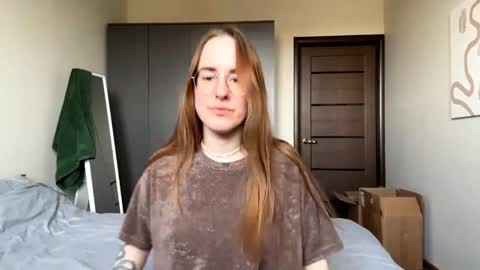 Mary online show from 04.21.26