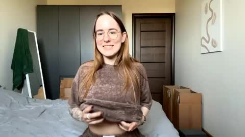 Mary online show from 04.22.26