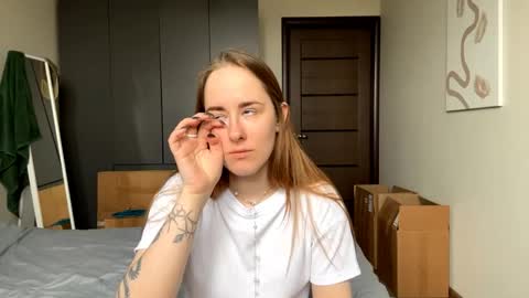 Mary online show from 04.28.26