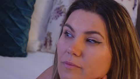 FeliciaKrige online show from 02.28.25