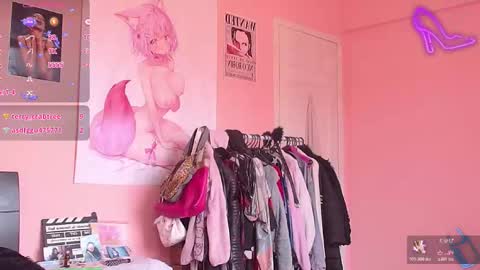 FELINE online show from 12.17.25