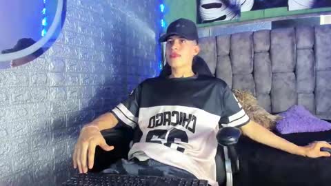felipe fiire online show from 05.25.26