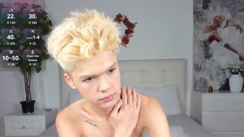 Snapshot of felix_rey chatting on 11.27.25 Felix online show from 11.27.25