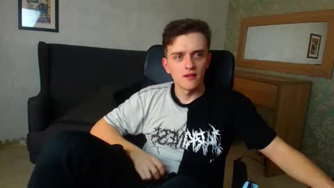 Snapshot of felixstark chatting on 12.04.25 FelixStark online show from 12.04.25