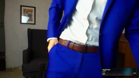 Snapshot of felixstark chatting on 12.21.25 FelixStark online show from 12.21.25