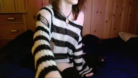 femboyflowers online show from 01.25.25