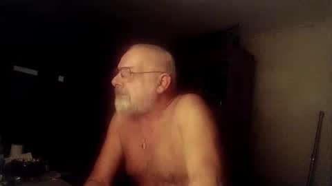 Snapshot of femdom_sub chatting on 12.20.24 femdom_sub online show from 12.20.24