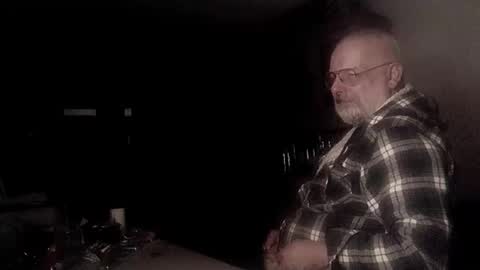 Snapshot of femdom_sub chatting on 01.13.25 femdom_sub online show from 01.13.25