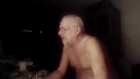 Snapshot of femdom_sub chatting on 02.23.25 femdom_sub online show from 02.23.25
