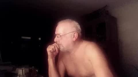Snapshot of femdom_sub chatting on 02.25.25 femdom_sub online show from 02.25.25