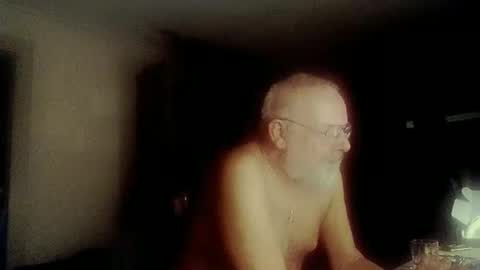 Snapshot of femdom_sub chatting on 09.20.25 femdom_sub online show from 09.20.25