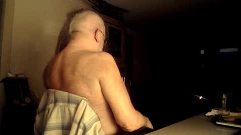 Snapshot of femdom_sub chatting on 02.04.26 femdom_sub online show from 02.04.26